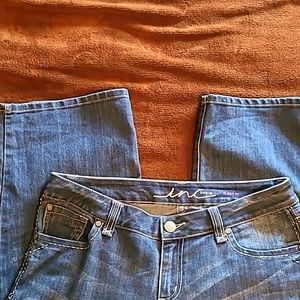 INC white stitch denim capri jeans 10